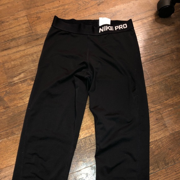 Nike pro crop leggings - Picture 2 of 2